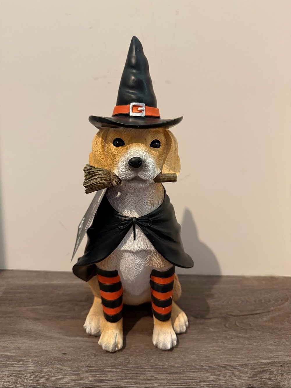 Adorable Humane Society Halloween Witch Beagle Figurine- NWT